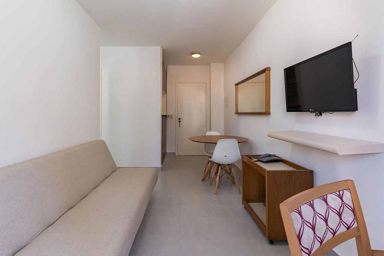 Apto 26 Com Smart Tv E Wifi Vivo Fibra Columbia Resid Ao Lado Pamplona Shopping Jardins - Sao Paulo Exterior photo